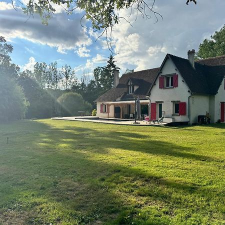 L'Etang Des 7 Hotel Le Controis-en-Sologne Exterior photo